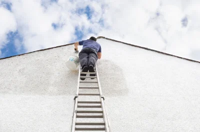 Peinture extérieure à Saint-Yrieix-la-Montagne — façades et ravalement